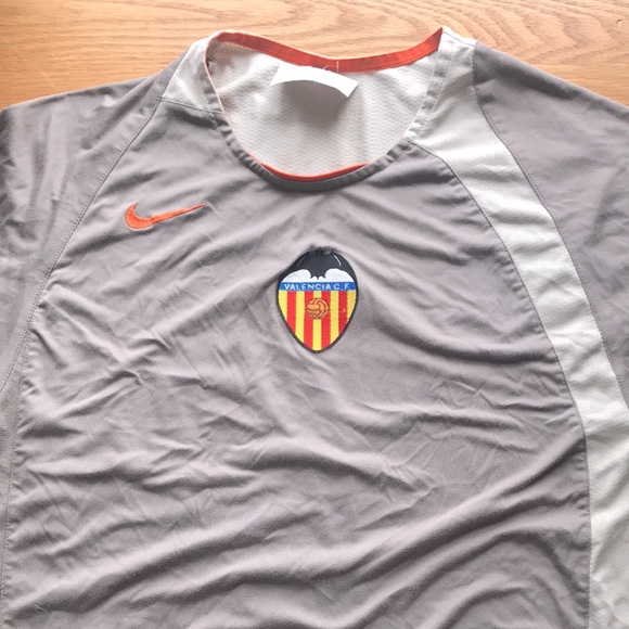 teléfono amplitud procedimiento Nike | Shirts | Valencia Cf Soccer Tshirt | Poshmark